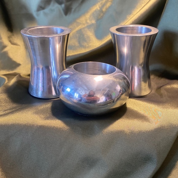 Three silvertone candleholders. - Picture 1 of 3